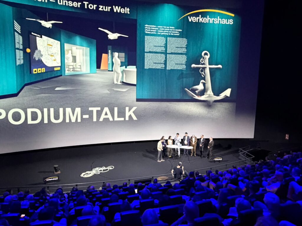 Erfolgreiche Eröffnungsvernissage im Verkehrshaus Schweiz